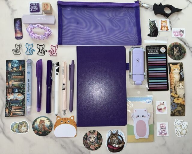 Bookish Bundles by Jen